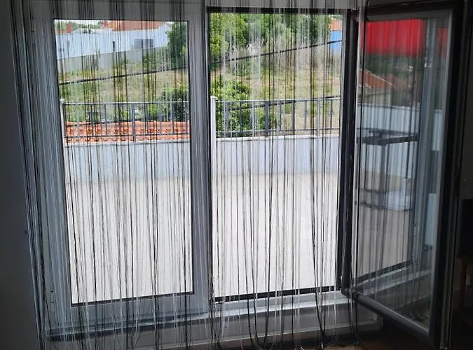 Semesterbostad Gomes & Fortunato House Casais Brancos