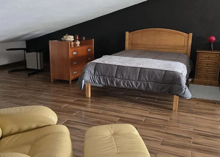 Gomes & Fortunato House * Casais Brancos